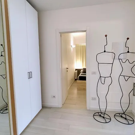 Titti - Gla133 By Interhome * 杰拉拉廖