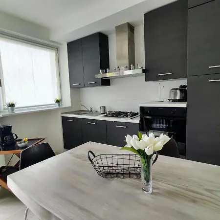 Titti - Gla133 By Interhome *