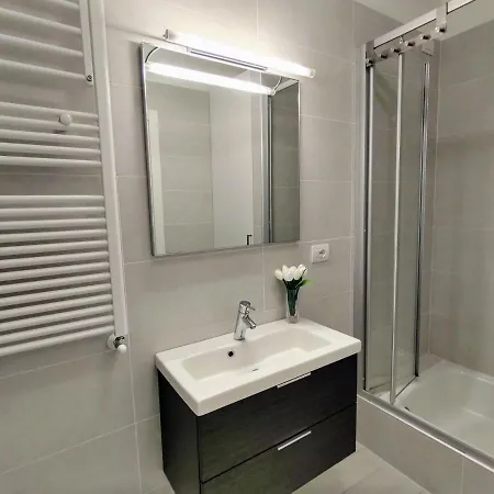 Apartment Titti - Gla133 By Interhome