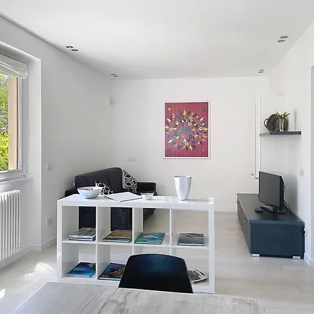 Titti - Gla133 By Interhome شقة جيرا لاريو